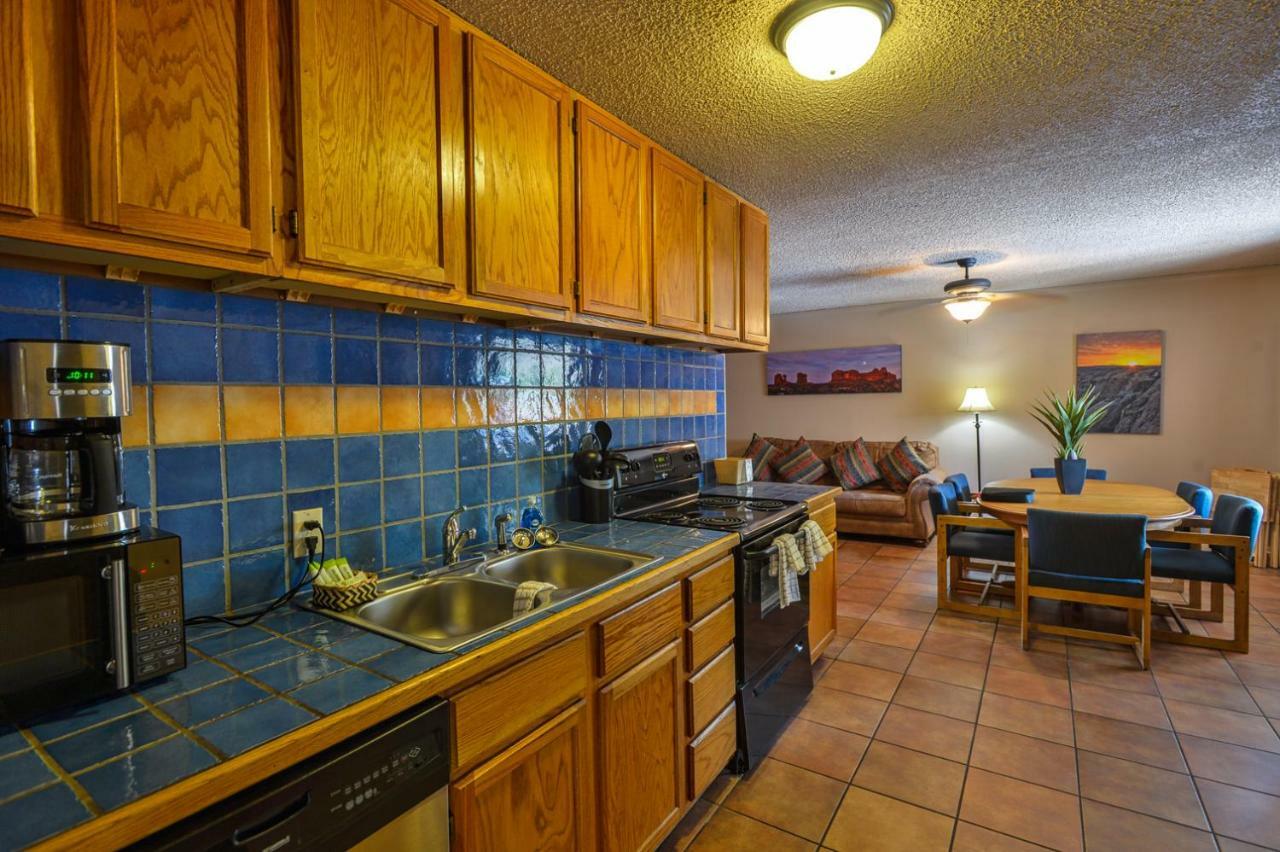 Two-Bedroom Apartment,816347276:JPEG
